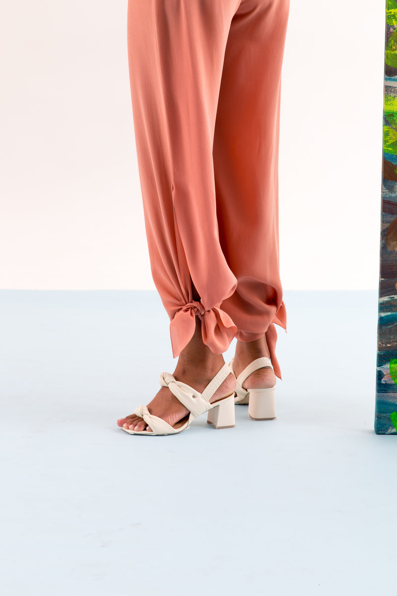 CALÇA FENDA IARA